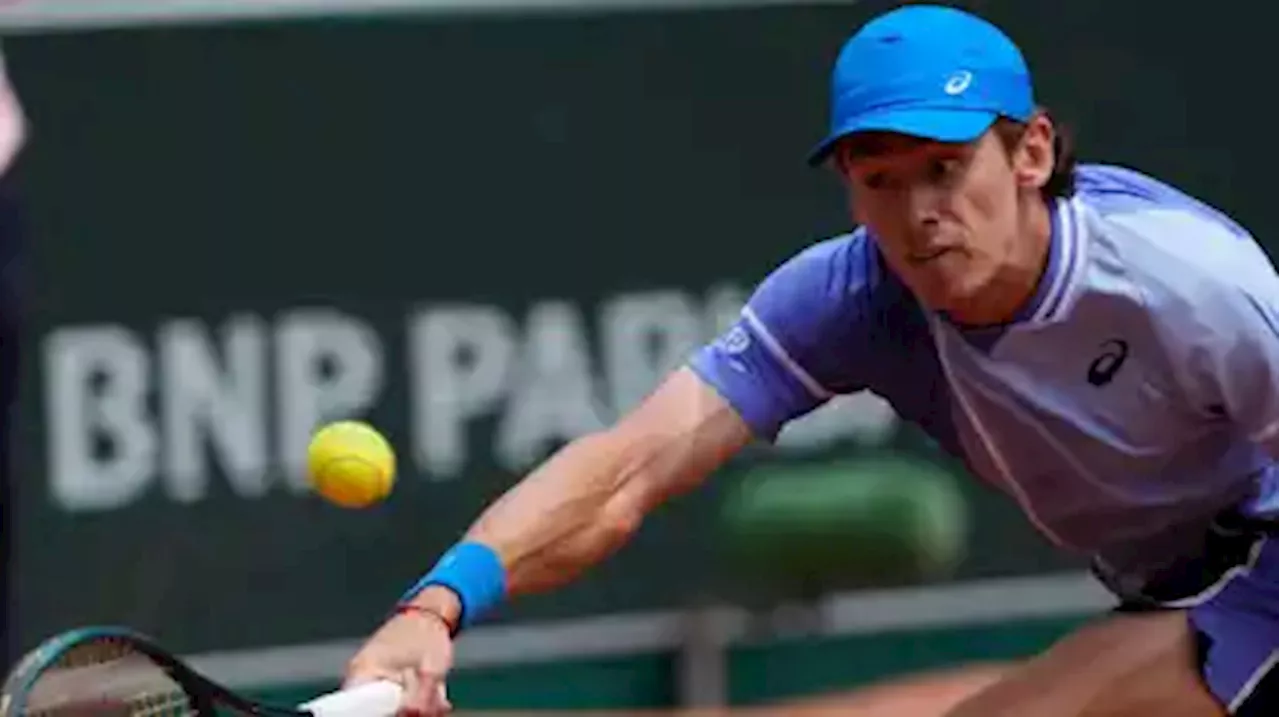 Überraschung bei French Open: De Minaur schlägt Medwedew