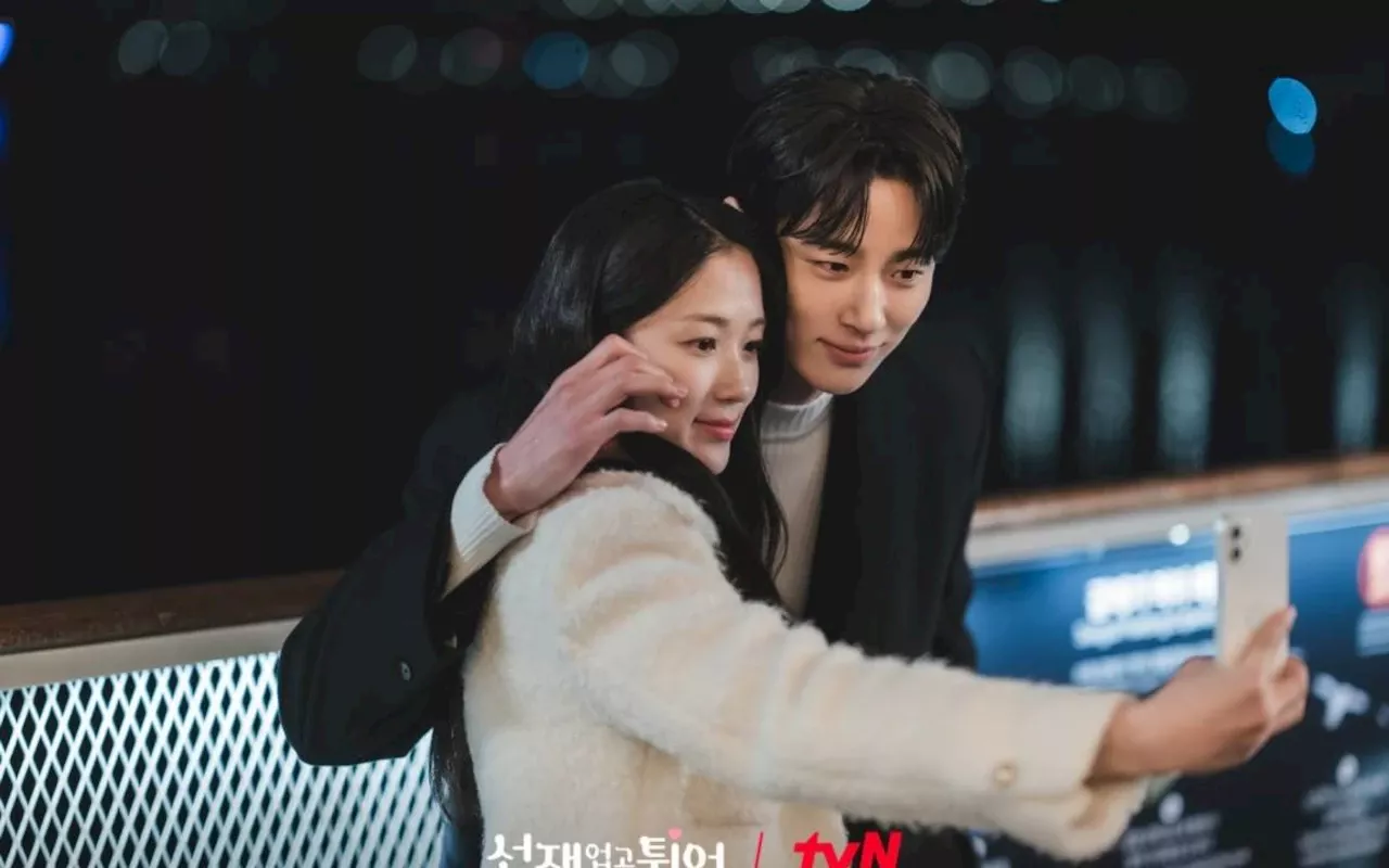 Sutradara 'Lovely Runner' Dikritik usai Berharap Byeon Woo Seok & Kim Hye Yoon Asli Pacaran