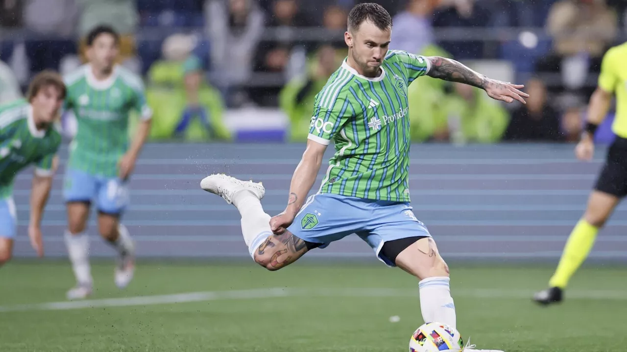 Albert Rusnák scores twice on PKs after halftime to rally Sounders to 2-1 victory over Fire