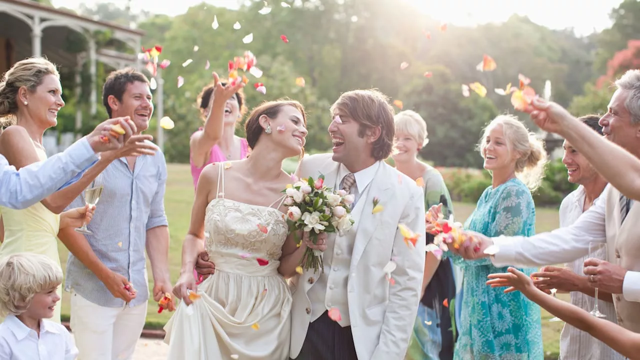 Hochzeitsmode: Diese Regeln gelten auf den meisten Hochzeiten