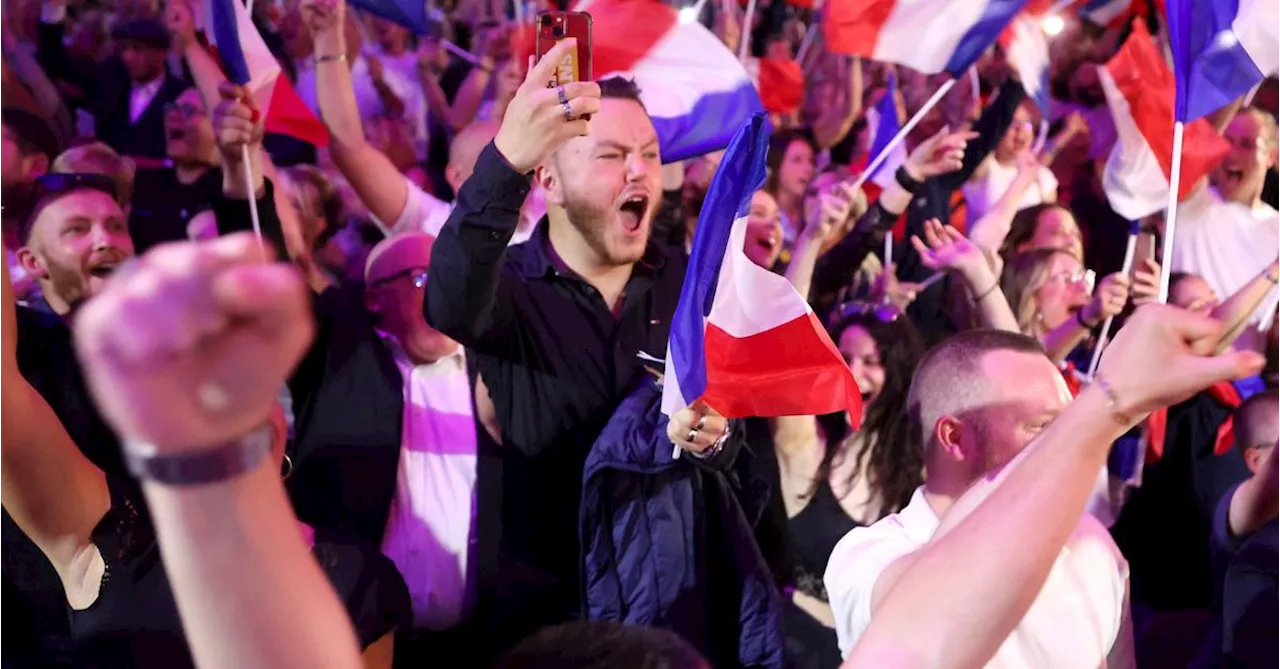 Rechtspopulisten in Frankreich feiern Sieg über Macron