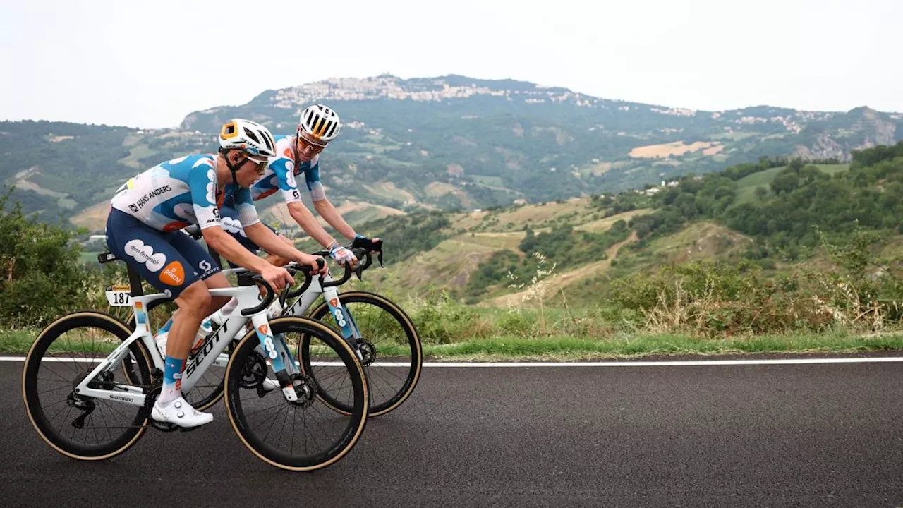 LIVE Tour de France: via al trasferimento per la 2ª tappa, Cesenatico-Bologna