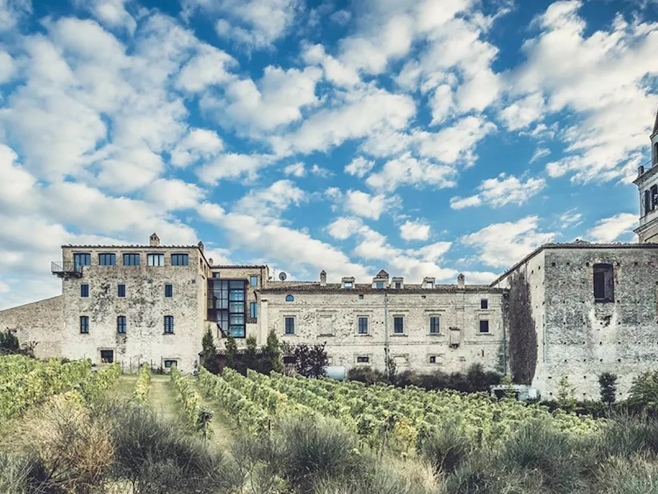 Castello di Semivicoli, l’Abruzzo austero