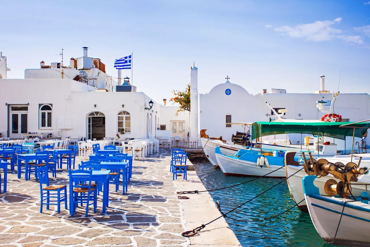 The 'perfect' Greek island cheaper than Santorini and Mykonos with €3 beers