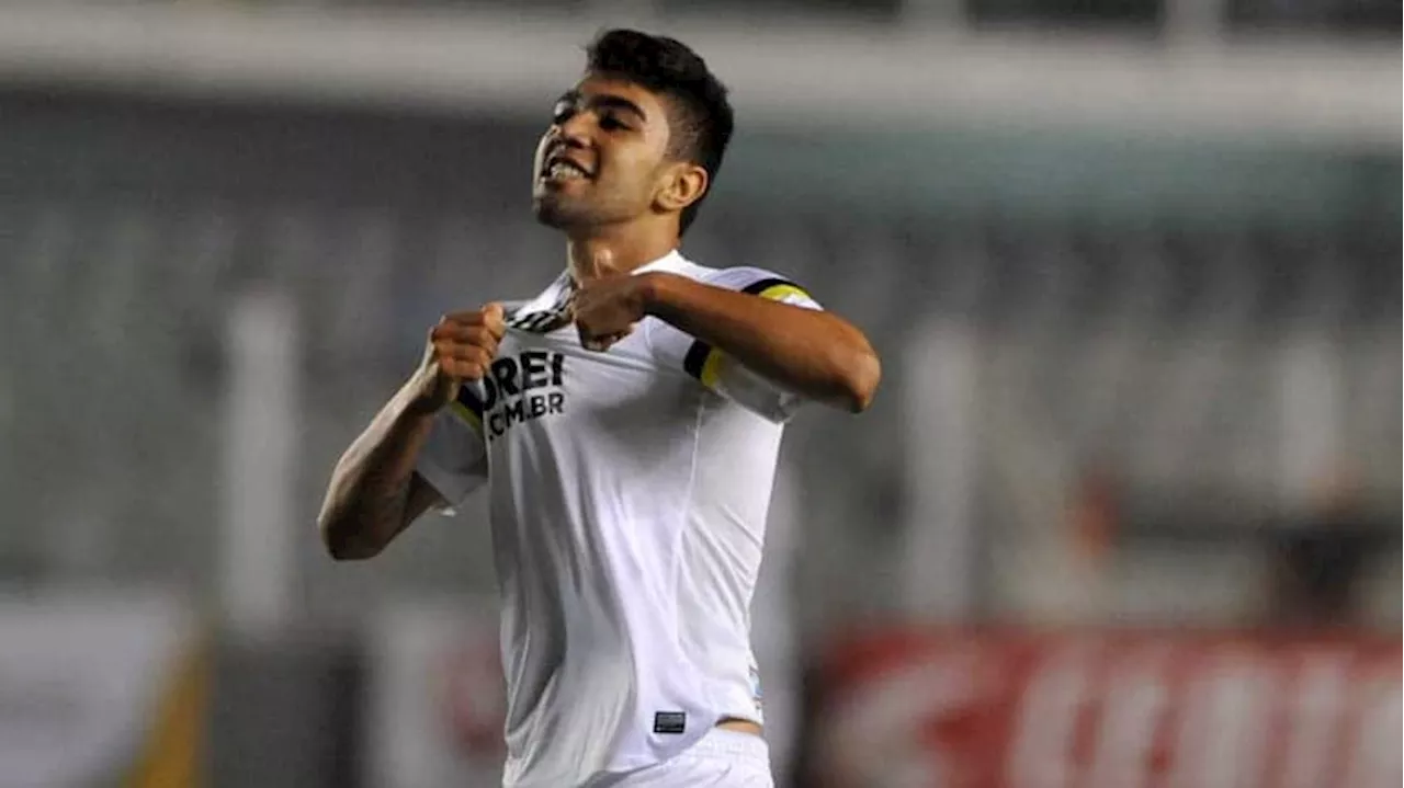 Santos entra na disputa com Palmeiras e faz proposta por Gabigol, do Flamengo