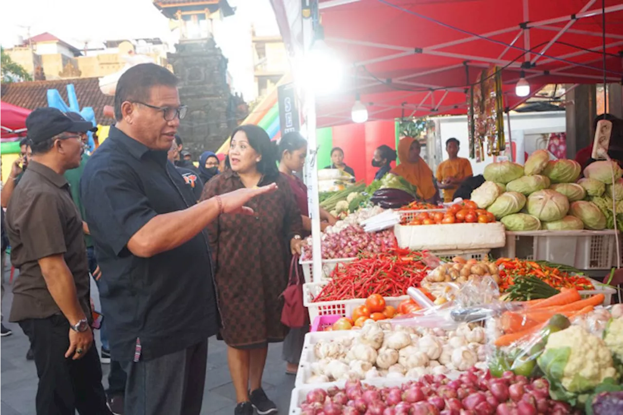 Kendalikan Inflasi, Pemkot Denpasar Kembali Gelar Pasar Rakyat