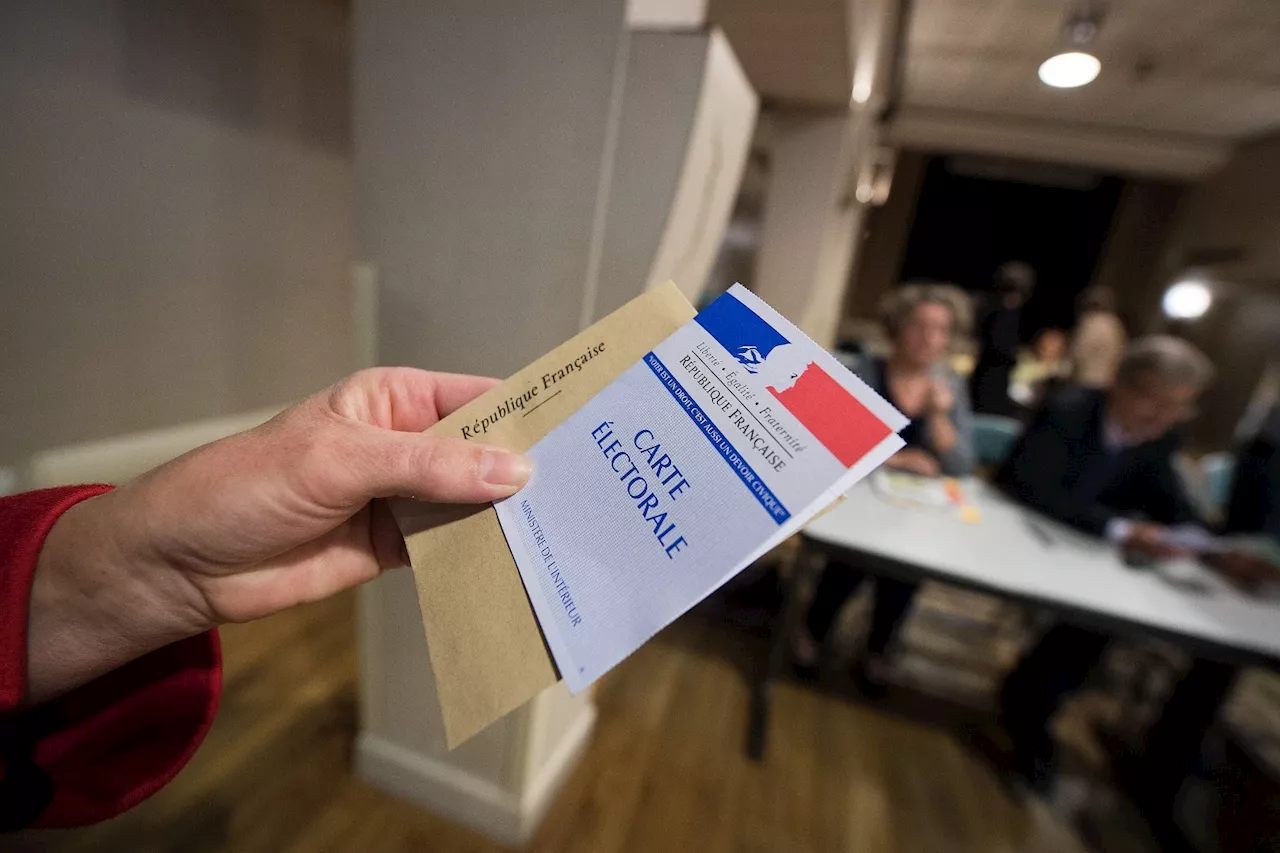 França vai às urnas com favoritismo da extrema direita