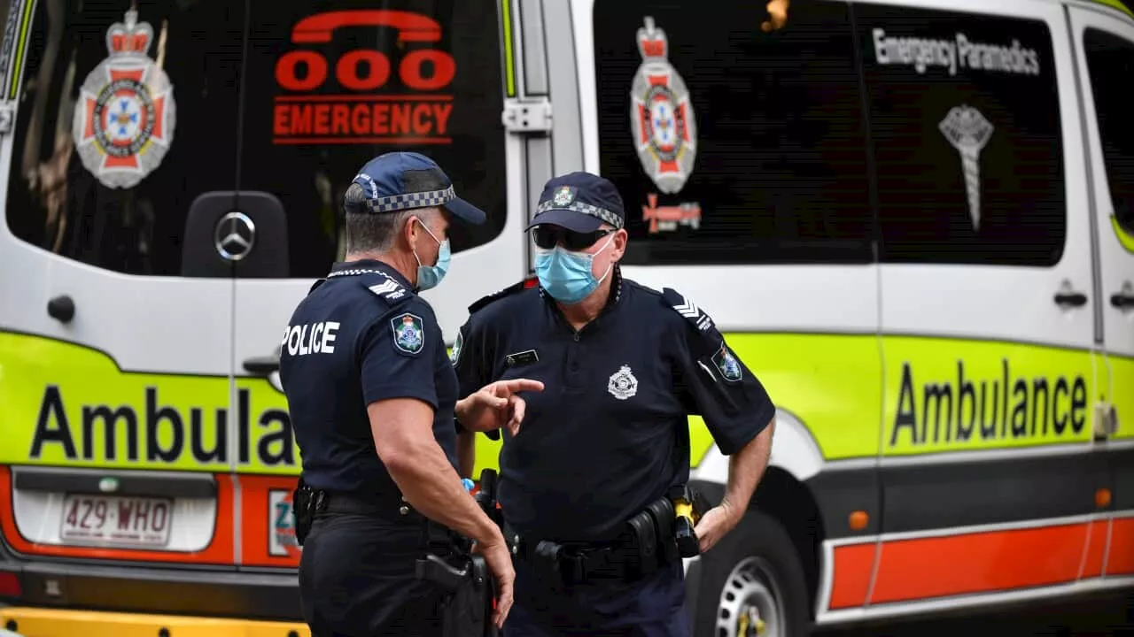 'Very confronting': Three dead, two critically injured after Queensland bus crash