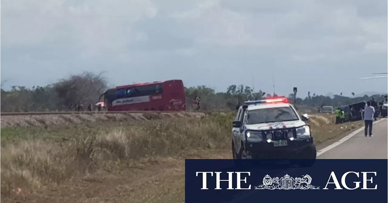 North Queensland bus crash leaves three dead, four fighting for life