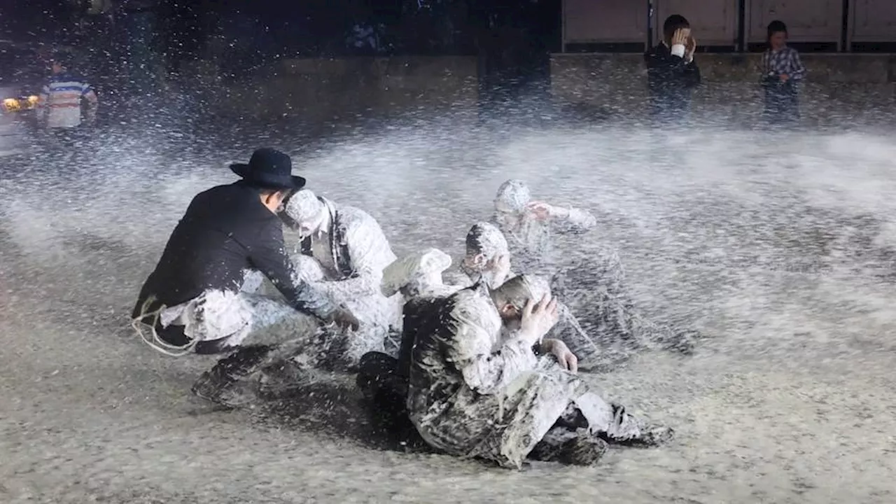 Ultra-Orthodox protesters clash with Israeli police over military draft