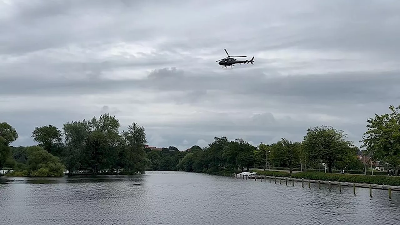 Politiet leder efter druknet person i Nørresø i Viborg