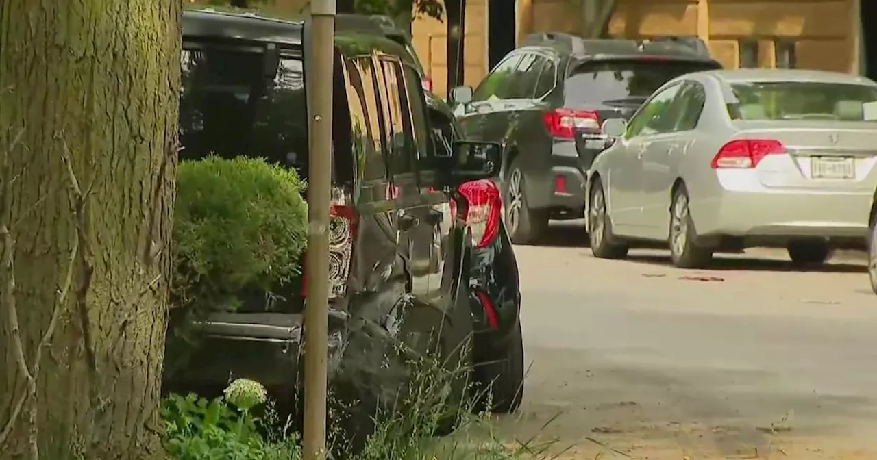 Chicago police recruit shot driving on Chicago's North Side