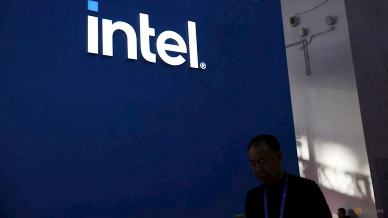 Intel battles AMD with new data center chips
