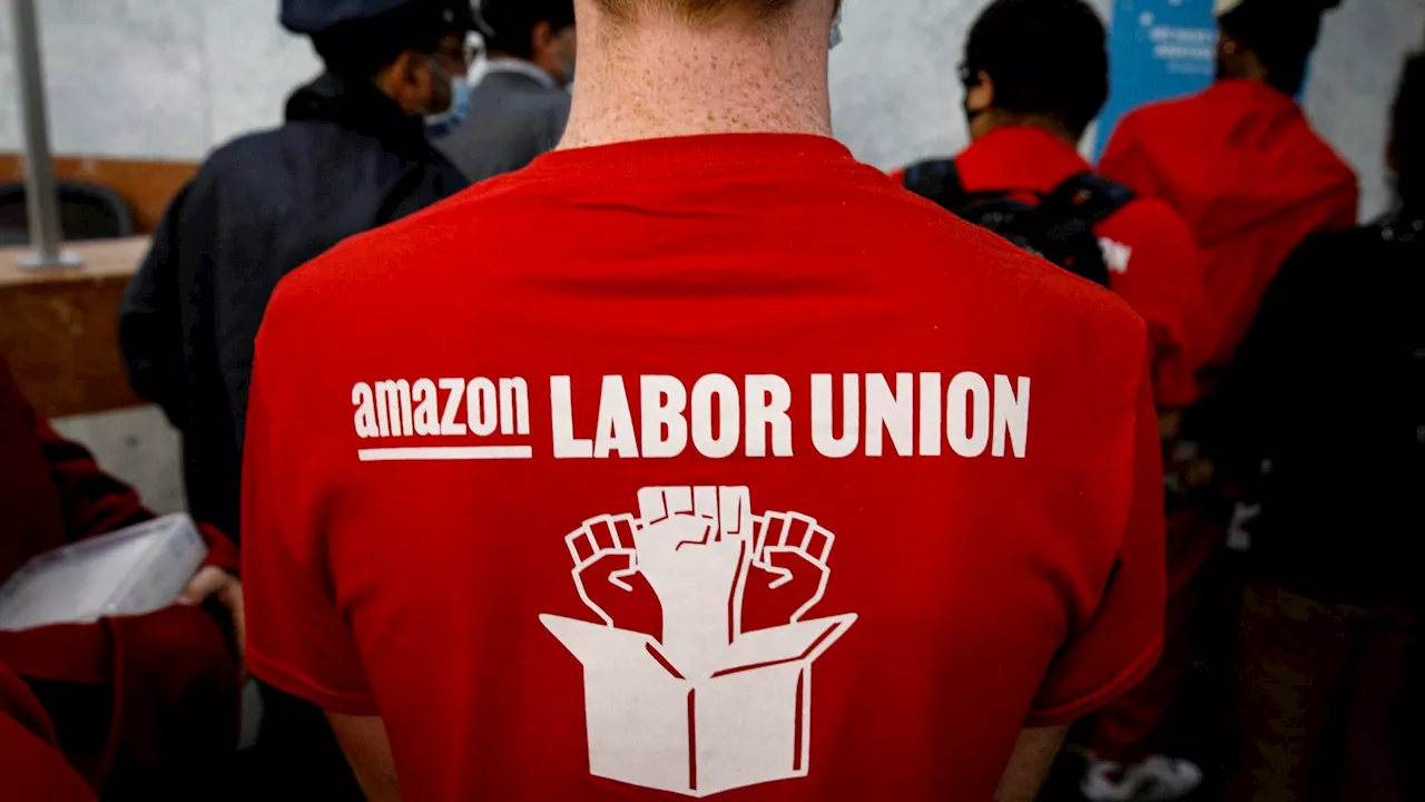 Amazon's first U.S. labor union moves to affiliate with Teamsters