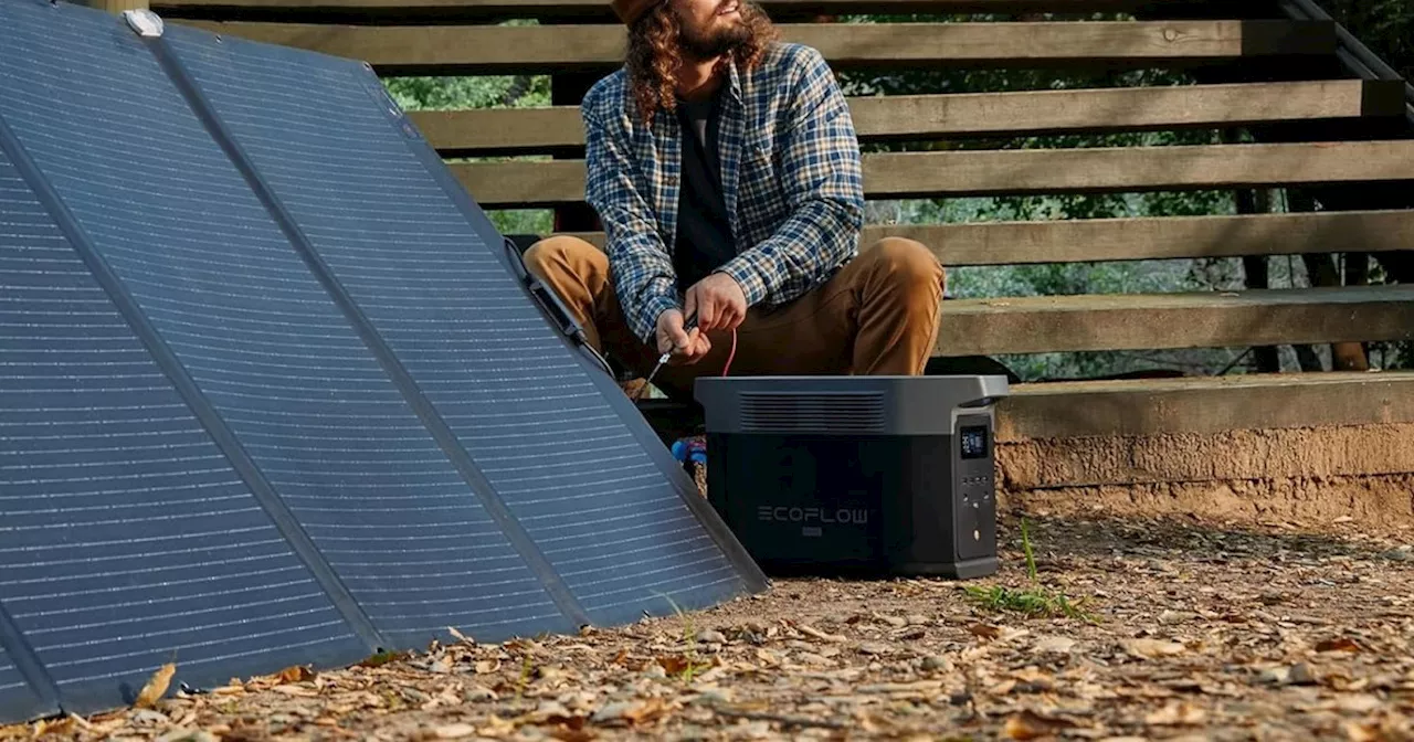 The EcoFlow portable generator and solar panel combo is $1,000 off