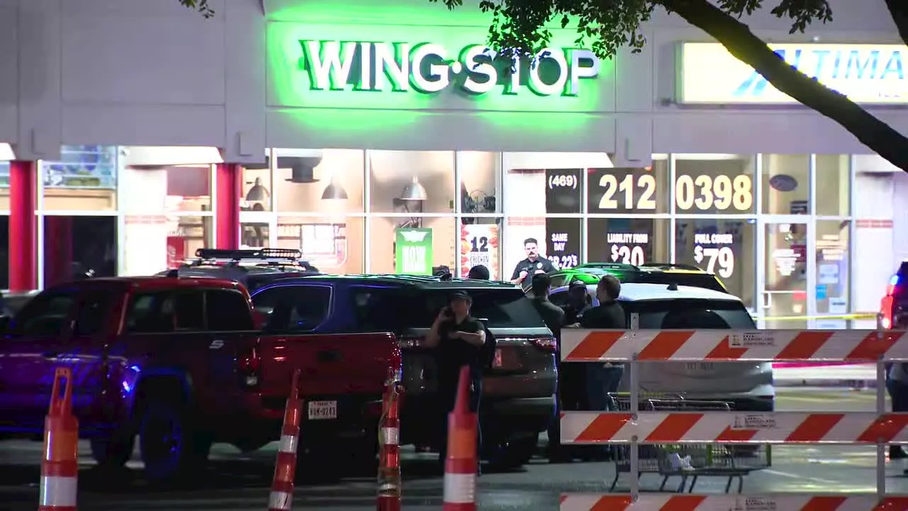 Irving Wingstop shooting leaves 1 dead, 1 injured; suspect in custody