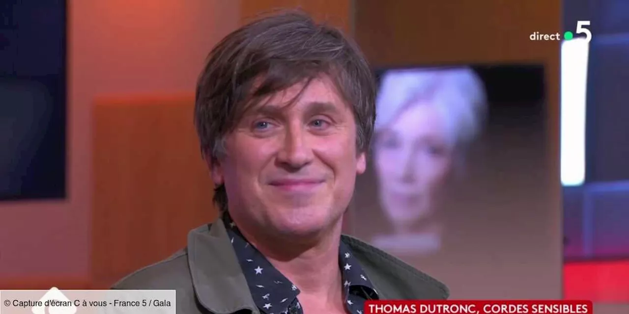 – Thomas Dutronc donne des nouvelles de sa mère Françoise Hardy : “Elle se bat beaucoup”