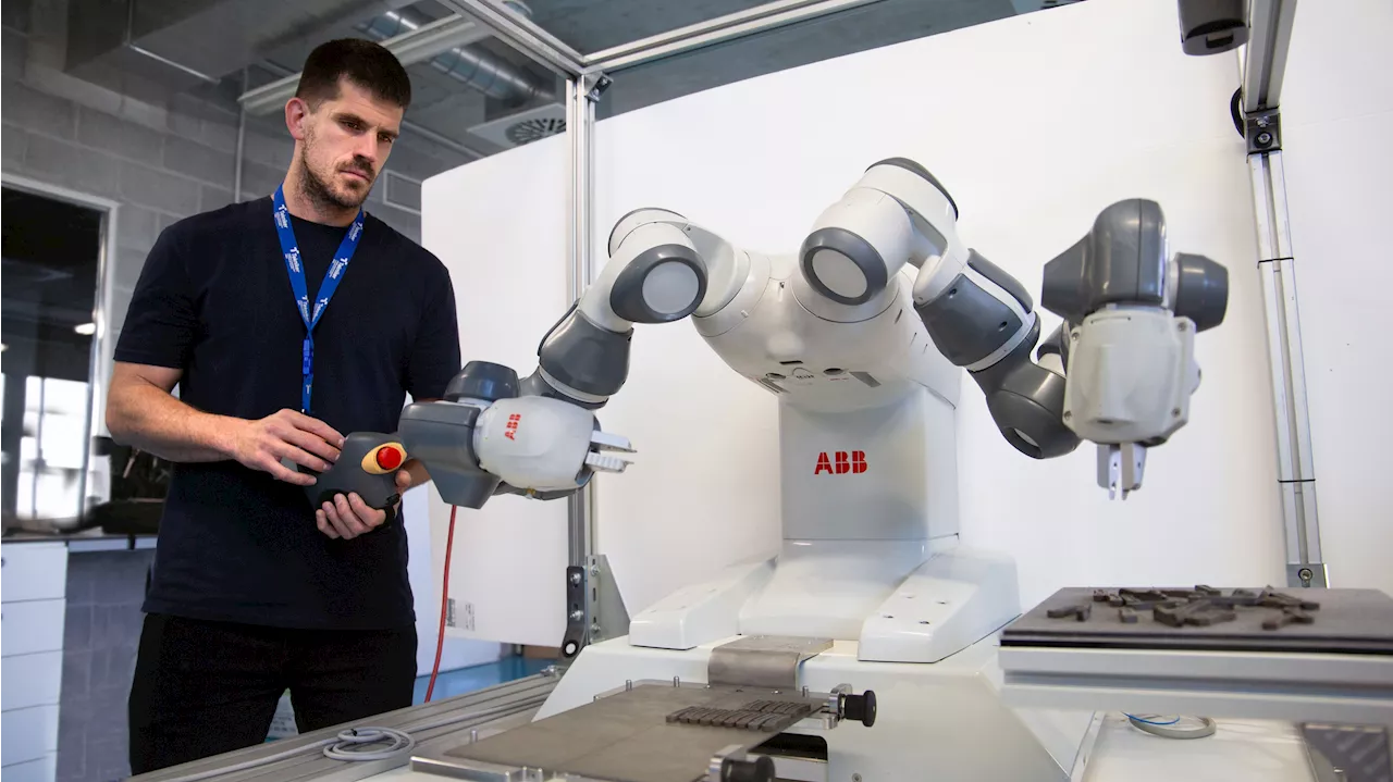 La 32ª edición de la Bienal de Máquina-Herramienta arranca en el BEC