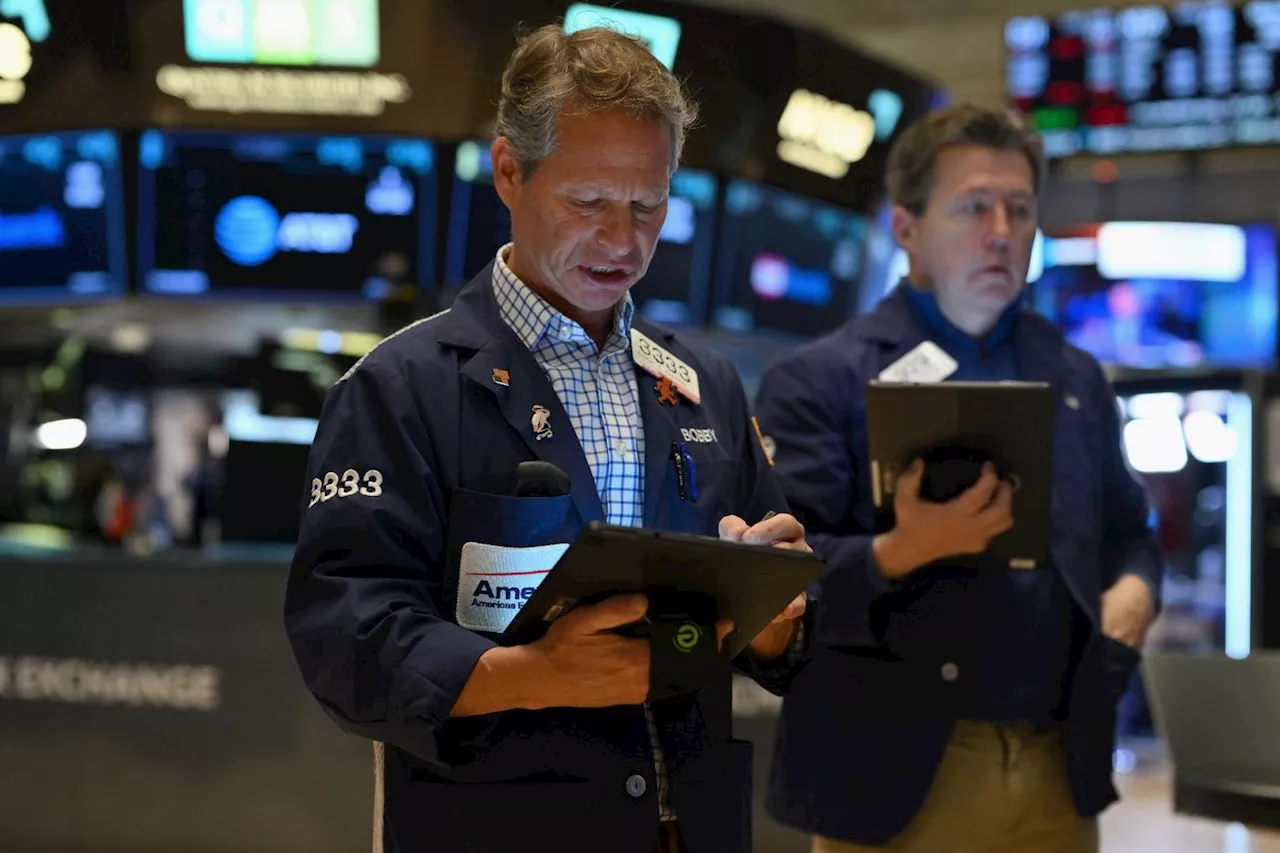 Wall Street termine sans direction, limitant les dégâts après un indicateur décevant