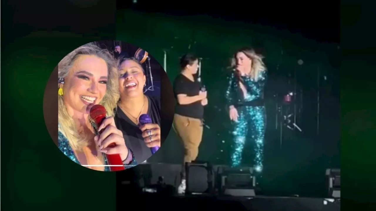 ¡Qué talento! Fan canta con María José en feria de Corpus Christi en Papantla