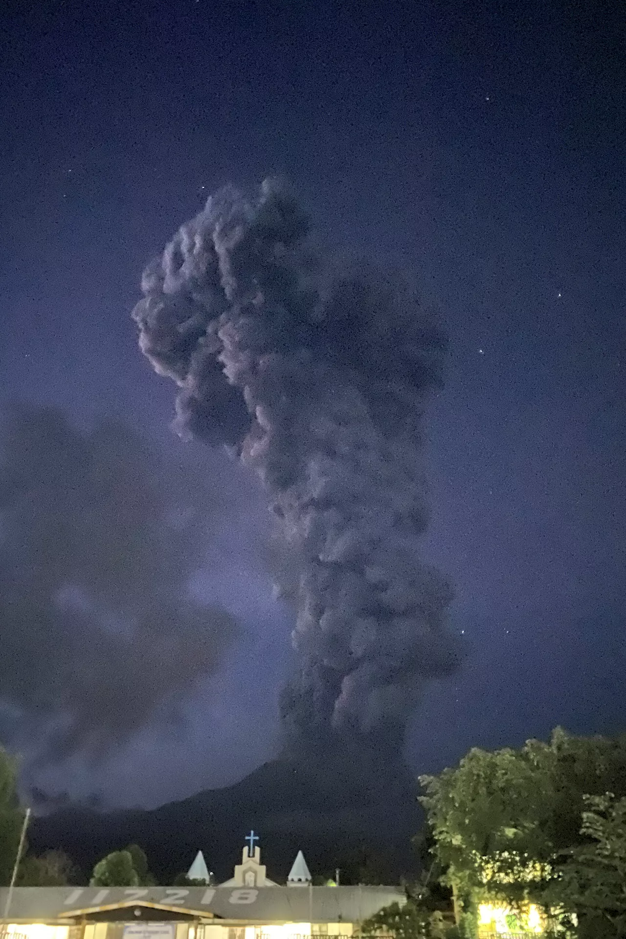 Iloilo City braces for Mt. Kanlaon