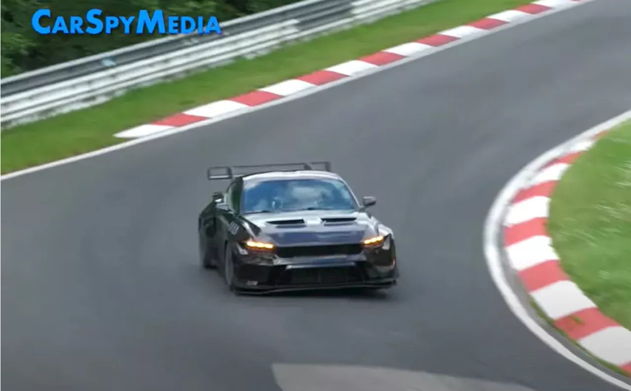 Watch and hear the 2025 Ford Mustang GTD rip around the 'Ring