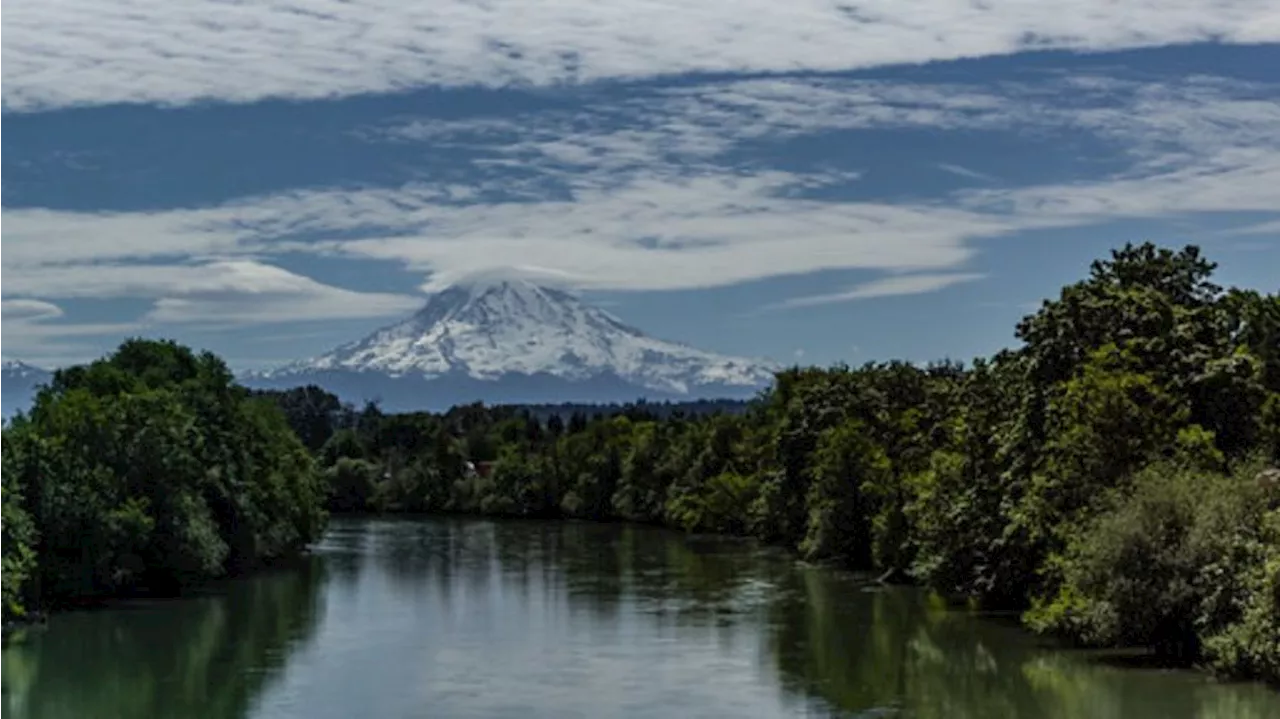 First responders save woman in Puyallup River