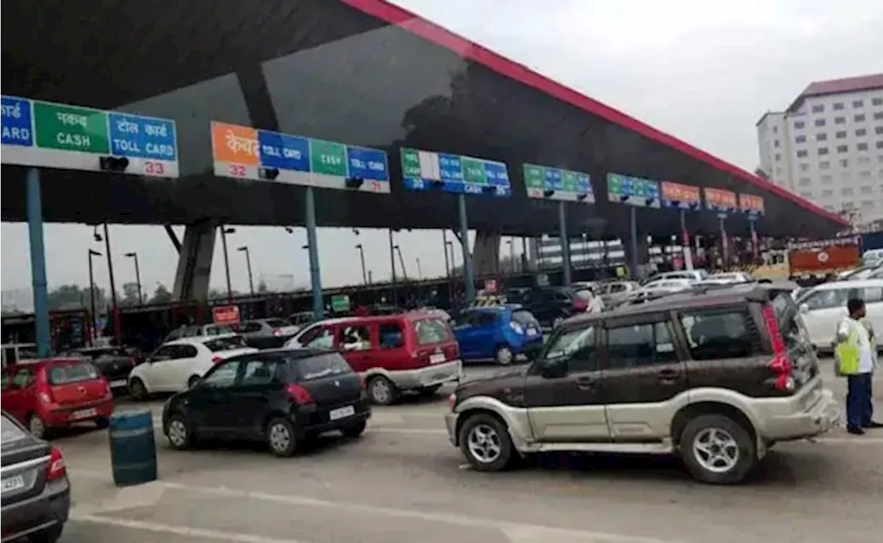 NHAI ने देश भर में सभी हाईवे पर Toll Tax बढ़ाया, जानें अब कितना अधिक देना होगा टोल?