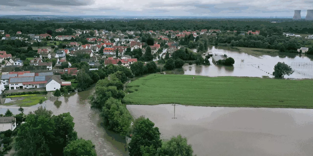 Suche nach Feuerwehrmann geht weiter