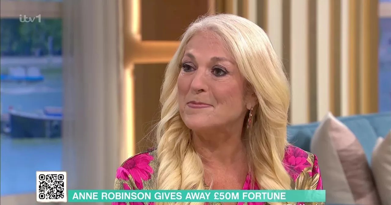 Vanessa Feltz opens up on date with Tinder's 'most swiped man'