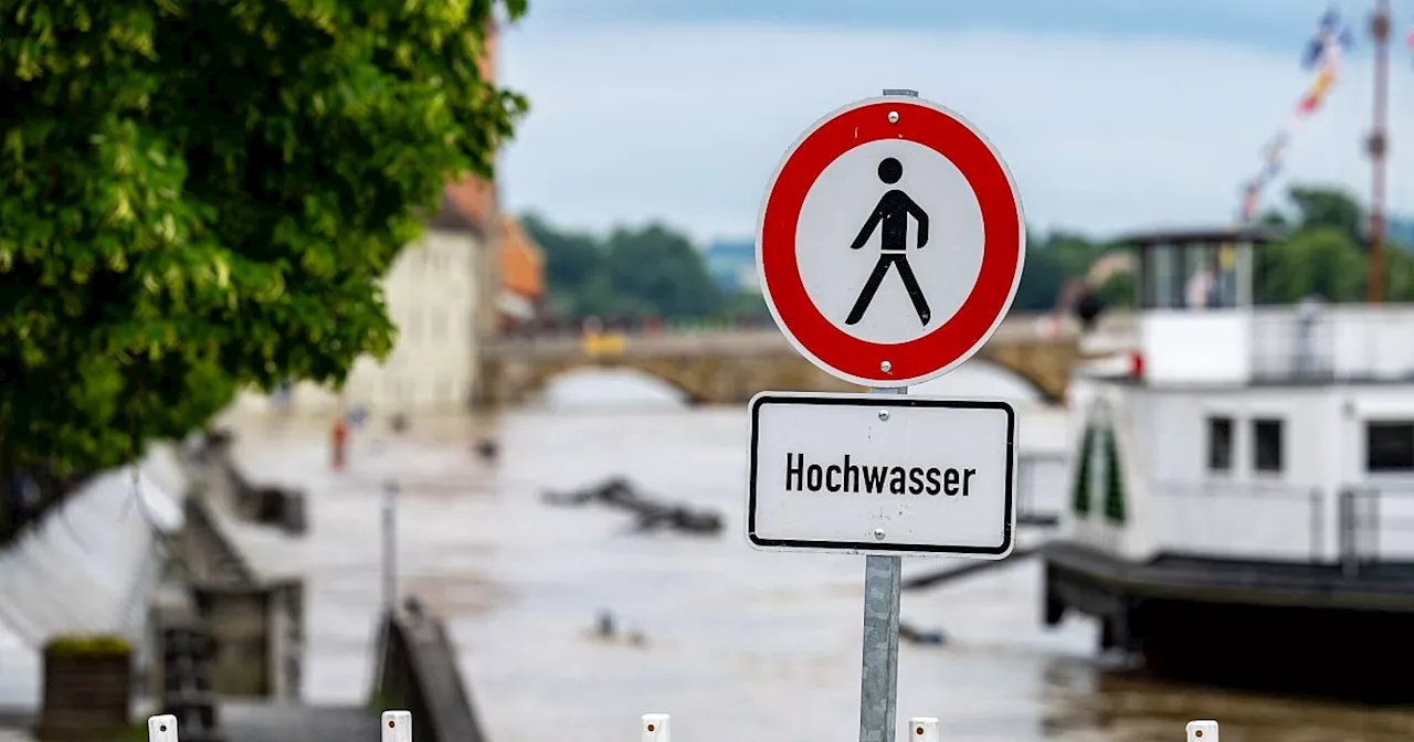 Hochwasser-Lage in einigen Gebieten weiter kritisch