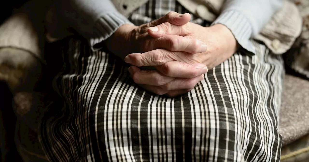 A Personal Perspective: A mindful method for working with dying.