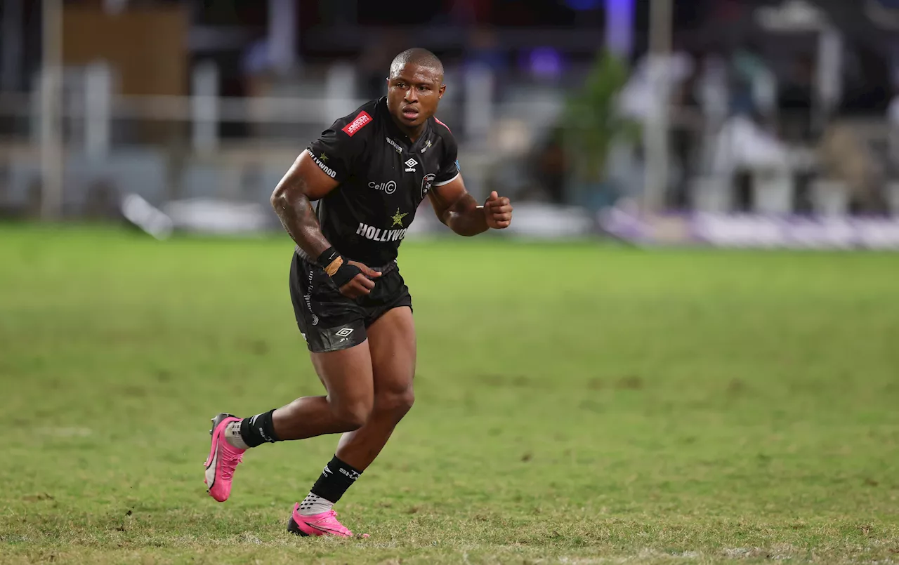 Dyantyi, Notshe among departing Sharks