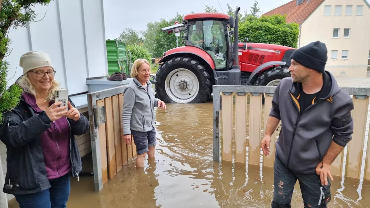 Hochwasser in Süddeutschland: 'Wir haben bis zum Umfallen gekämpft'