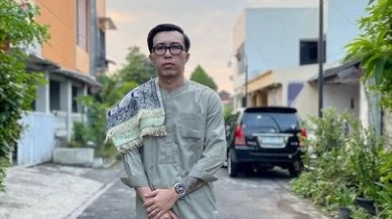 Dokter Tirta Mualaf, Pilunya Sang Ayah Sempat Dicap Orang Tua Gagal Sampai Menangis