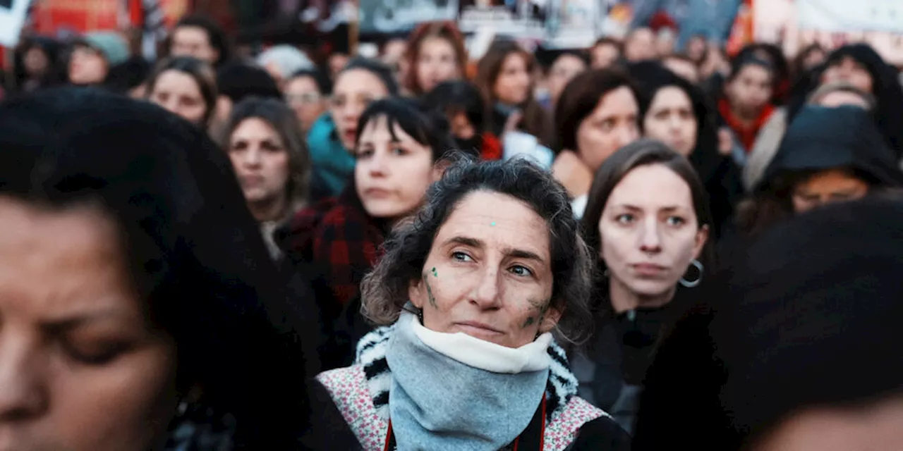 Feministischer Protest in Argentinien: Gegen Femizide, gegen Milei