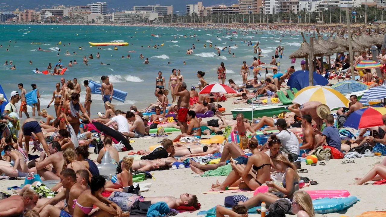 Brit tourists in Spain warned to watch out for violent criminals after two sport stars are robbed by gangs...