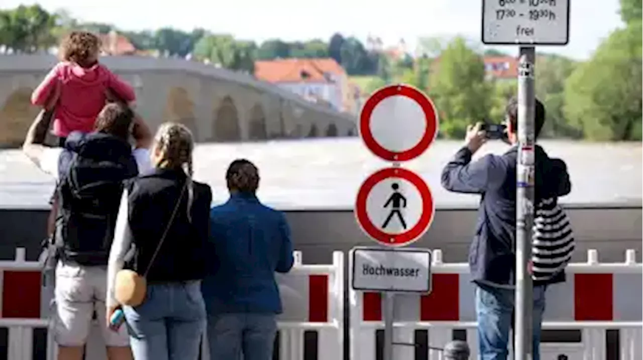 Trotz sinkender Wasserstände keine Normalität