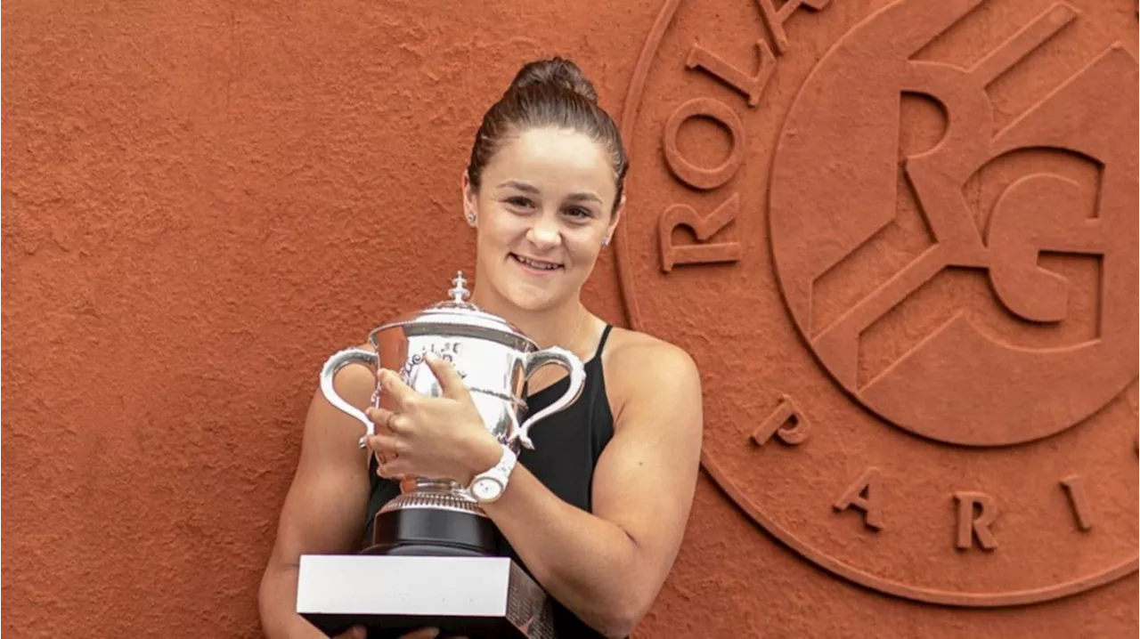 Australian tennis legend Rennae Stubbs unwittingly caught up in embarrassing Ash Barty storm