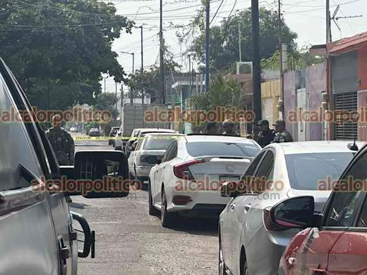 Investigarán a policías que dispararon al confundir auto de sospechosos, en Boca del Río