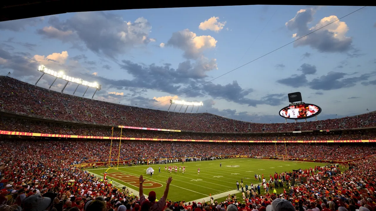 Kansas leaders and new group ramp up efforts to lure the Kansas City Chiefs from Missouri