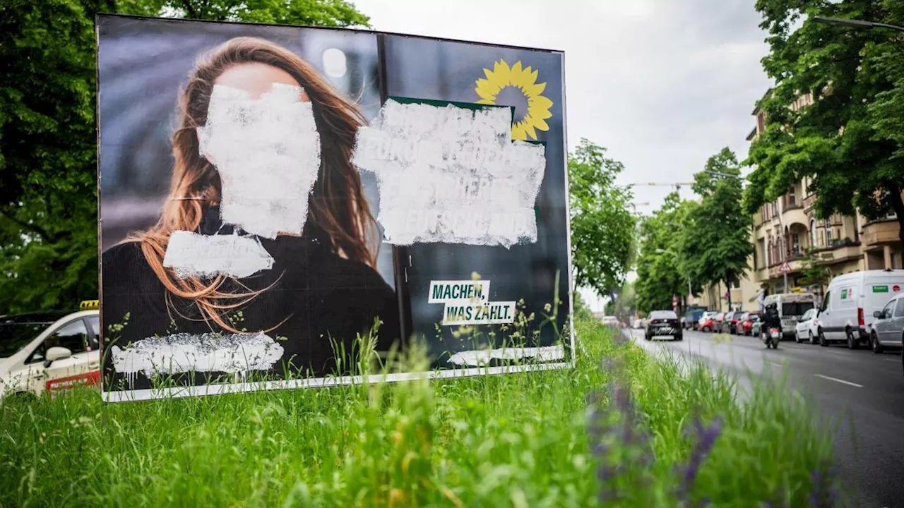 1000 Angriffe auf Wahlplakate in Brandenburg in zwei Monaten