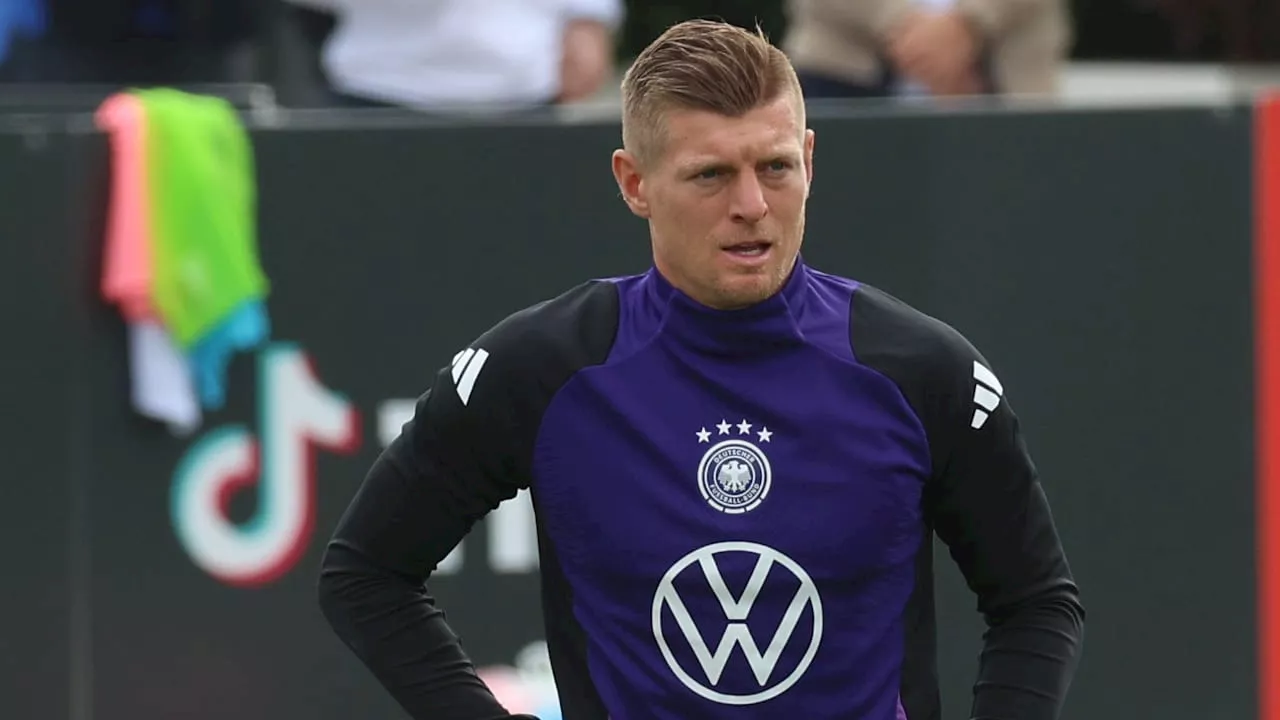 EM 2024: Toni Kroos legt los – mit wem er beim ersten Training flachste