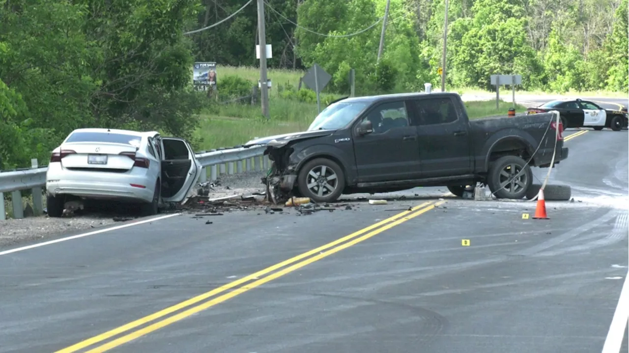 5 injured after Highway 7 crash west of Carleton Place