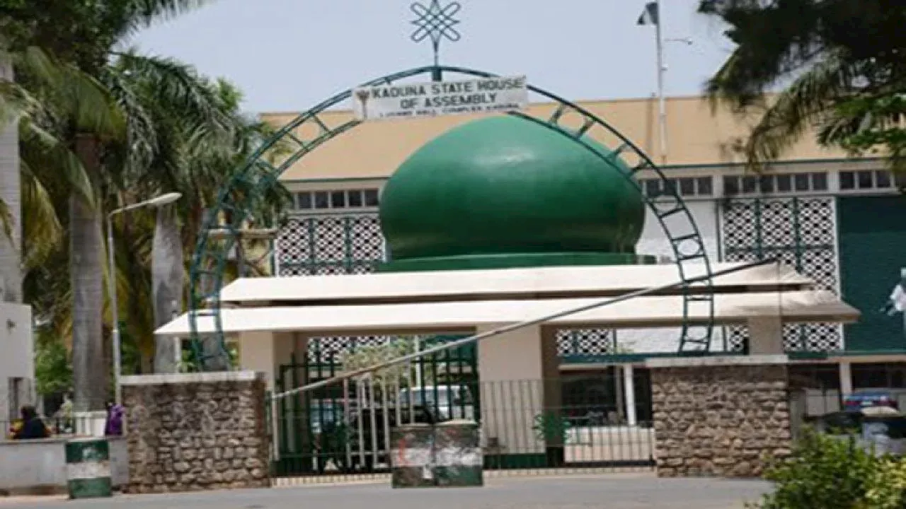 Kaduna Assembly: Committee presents report on review of all funds, loans, contracts granted under El-Rufai