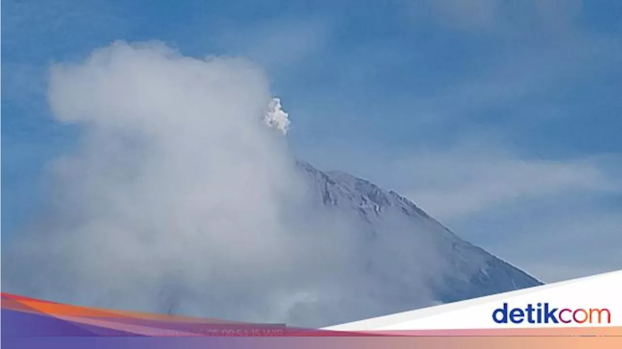 Gunung Semeru Erupsi 3 Kali Pagi Ini, Ketinggian Letusan 500 hingga 600 Meter