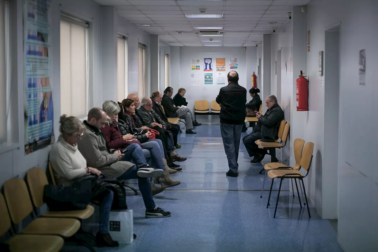 Los sindicatos denuncian los “recortes” sanitarios en verano en Cataluña: “Lo sufre la ciudadanía”