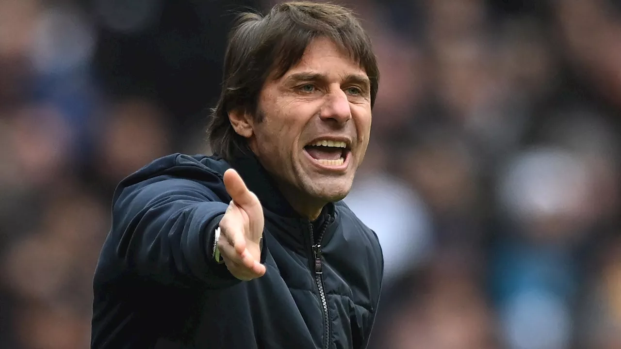 Antonio Conte va devenir l'entraîneur de Naples