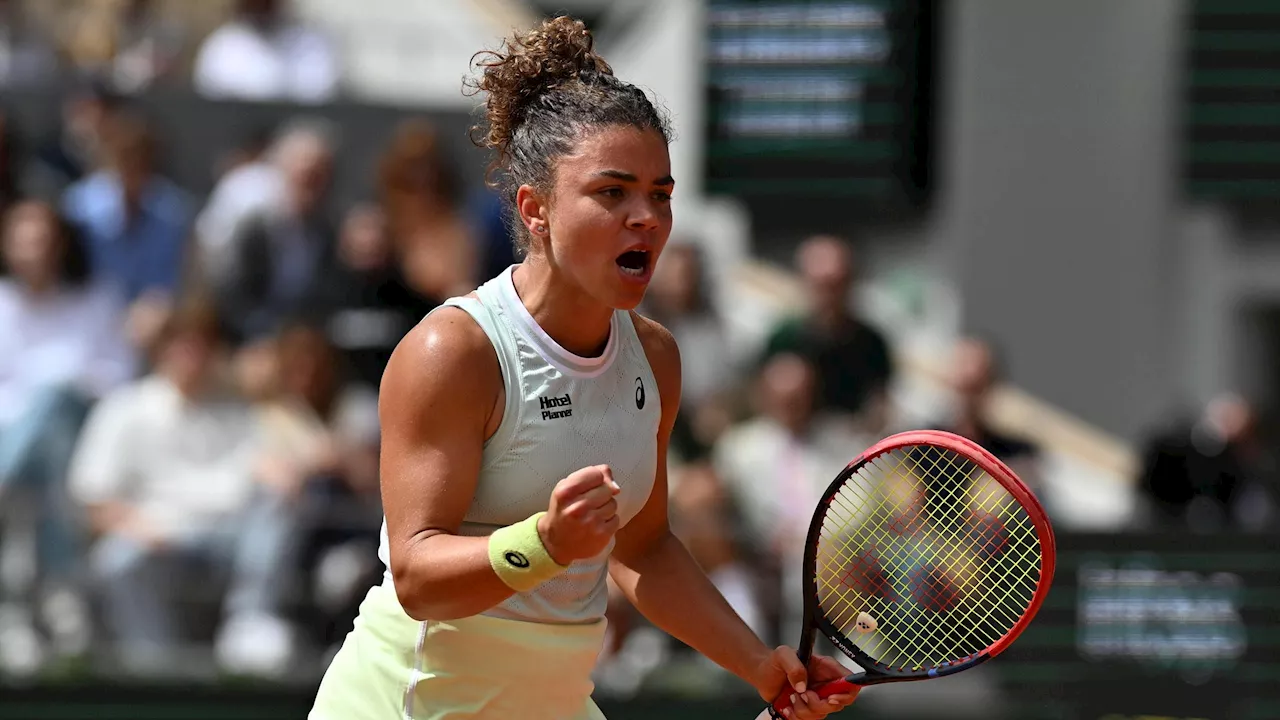 Jasmine Paolini domine Elena Rybakina (6-2, 4-6, 6-4) s'invite dans le dernier carré