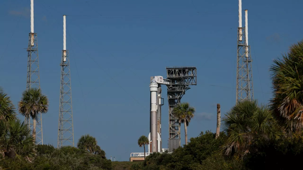 Boeing Starliner successfully launches 2 astronauts from International Space Station from Florida